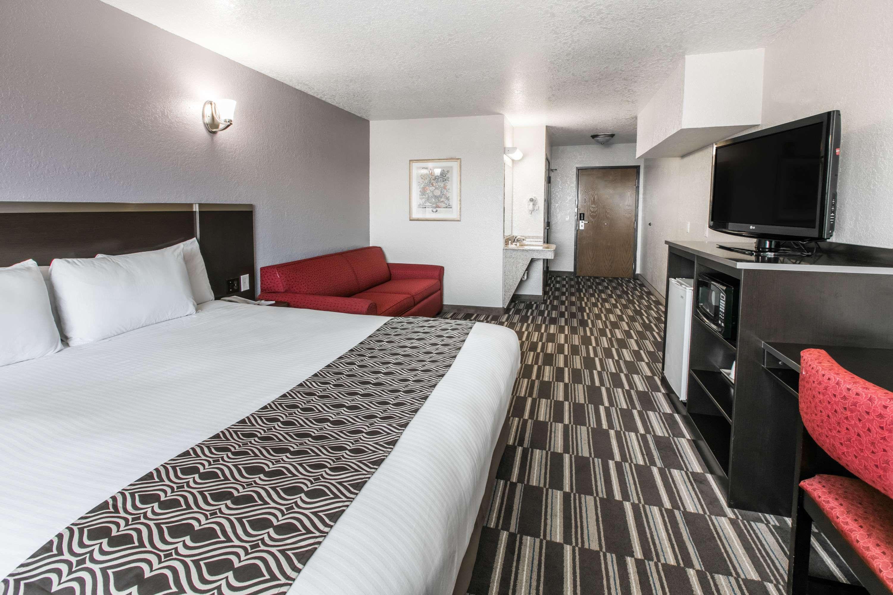 Microtel Inn & Suites By Wyndham Oklahoma City Airport Bethany Exterior foto